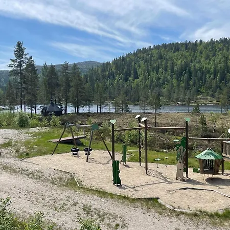 Peaceful Lakefront *