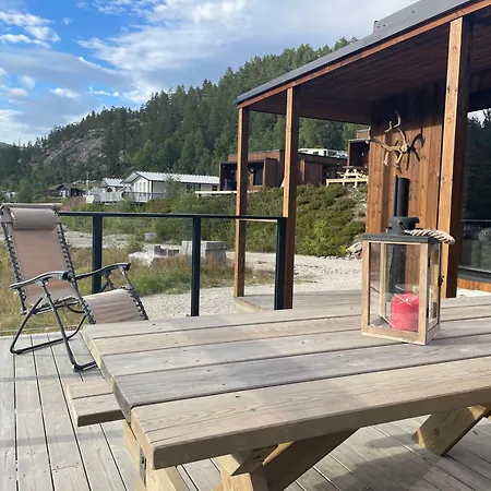 Tatil Evi Peaceful Lakefront Tjaldal